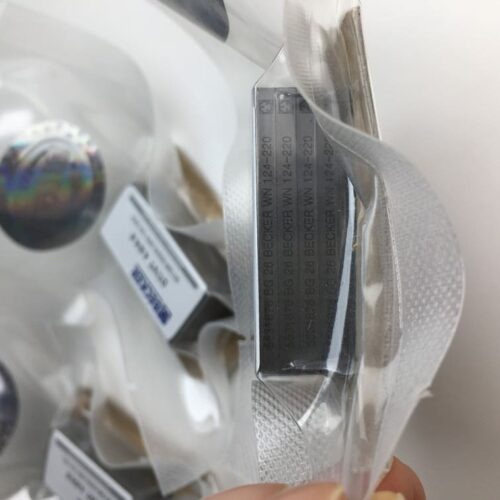 90140200007 | WN 124-253 Set originale Becker di 7 palette